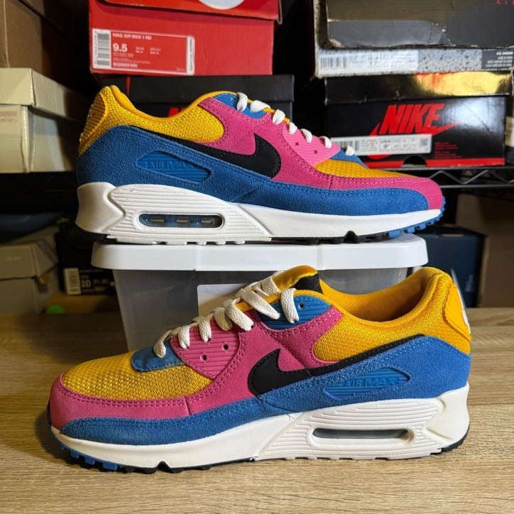 Size 11 - AM 90 Multicolor Suede