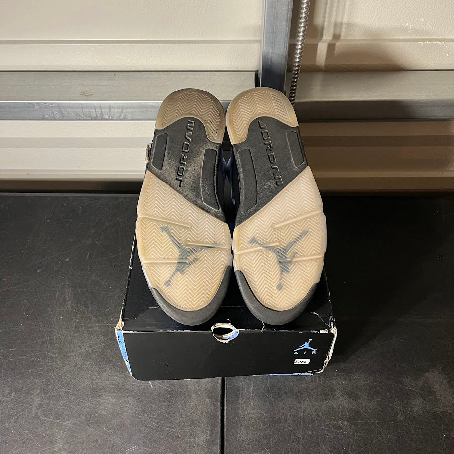 Size 9.5 - AJ 5 Retro UNC