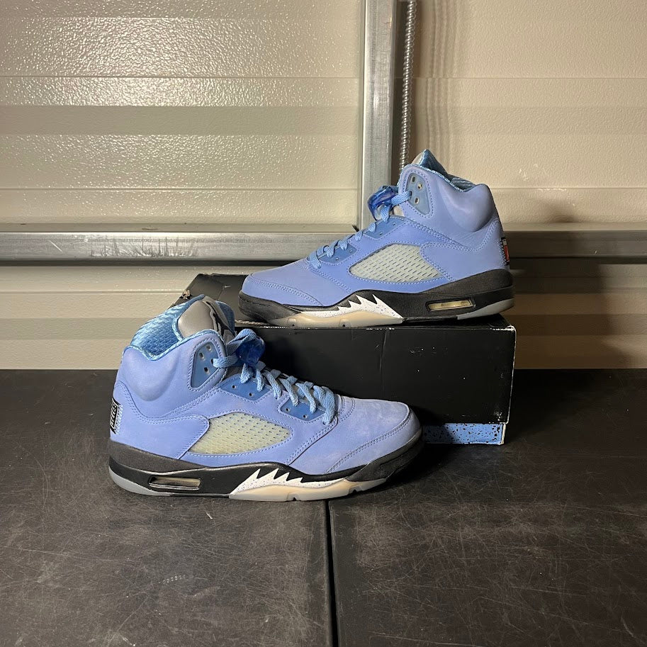 Size 9.5 - AJ 5 Retro UNC