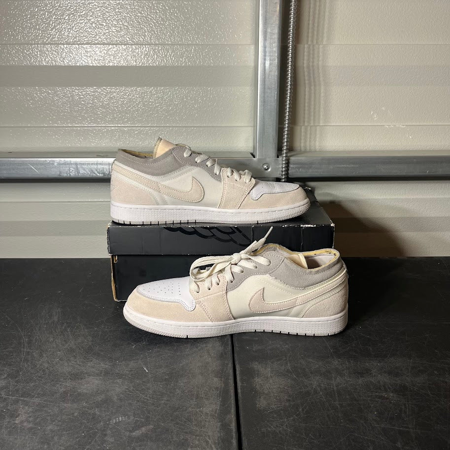 Size 9.5 - AJ 1 Low Inside Out Cream White Light Grey