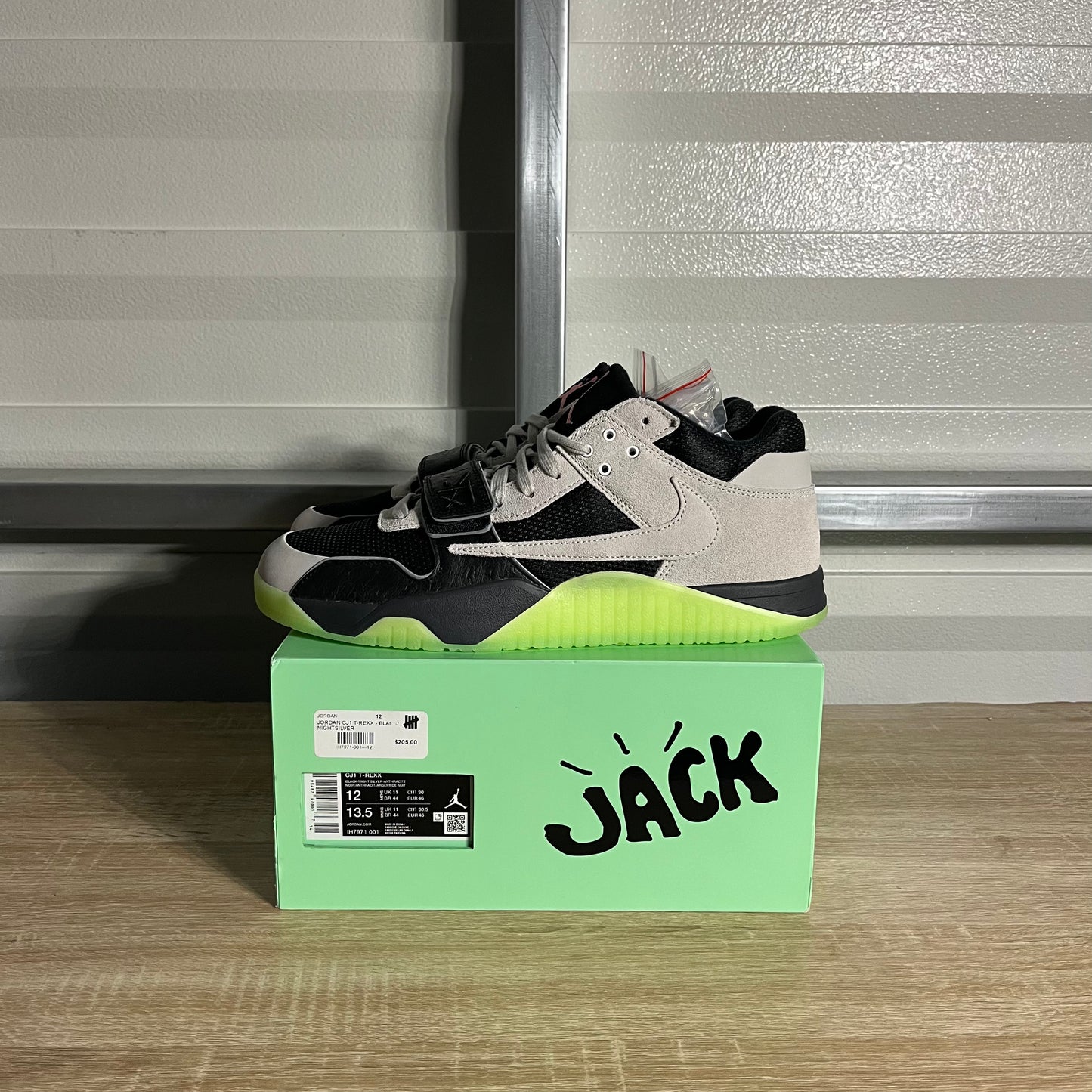Size 12 - Jumpman Jack TR Travis Black Night Silver
