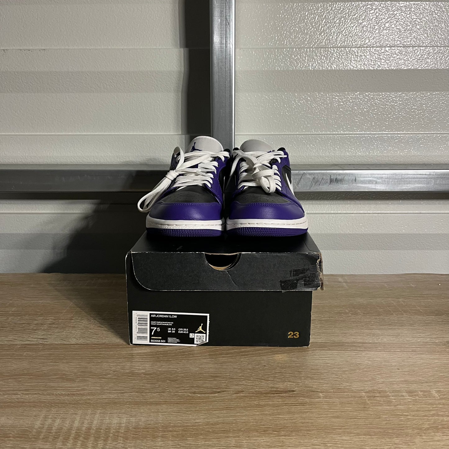 Size 7.5 - AJ 1 Low Court Purple Black