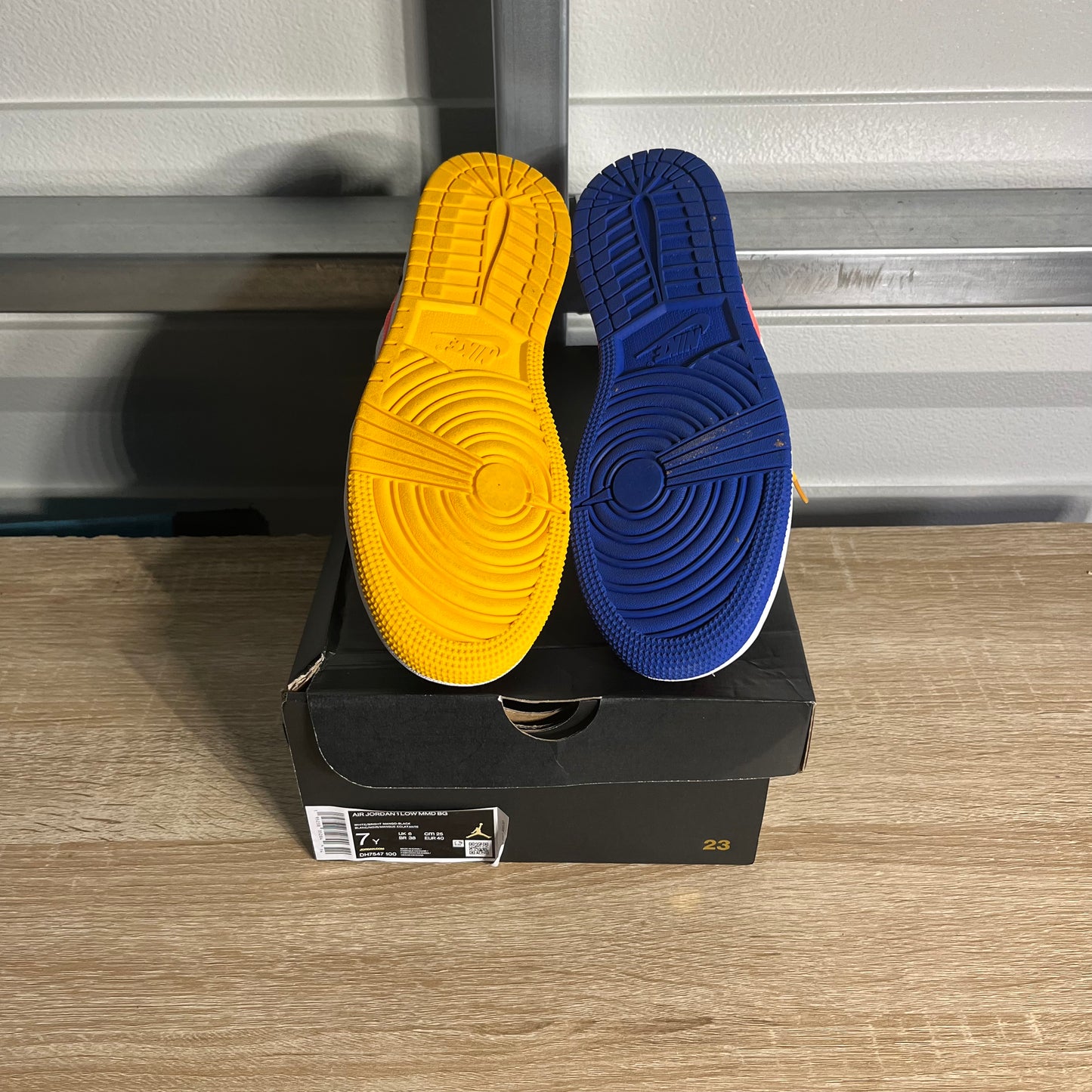 Size 7Y - AJ 1 Low MMD BG Multi Grid