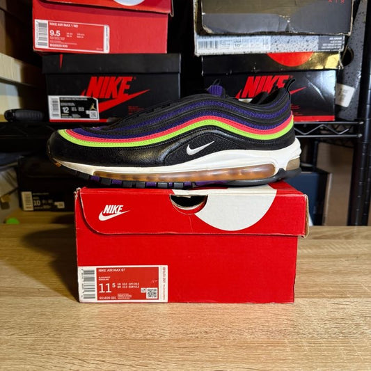Size 11.5 - AM 97 Black White Joker