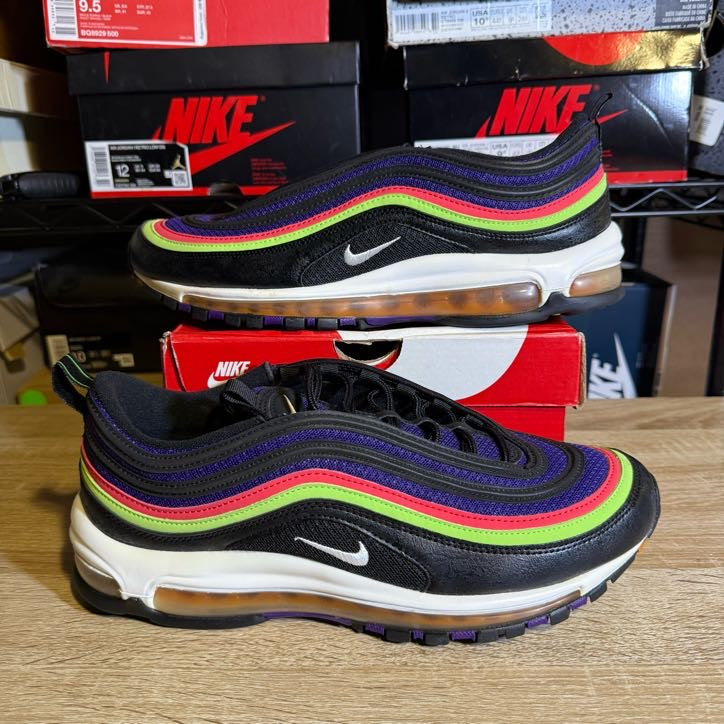 Size 11.5 - AM 97 Black White Joker