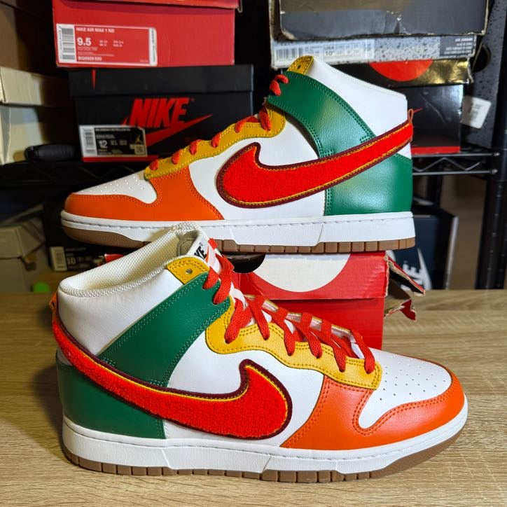 Size 12 - Dunk High Retro 7-Eleven University