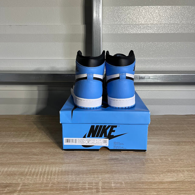 Size 9.5 - AJ 1 Retro High UNC Toe