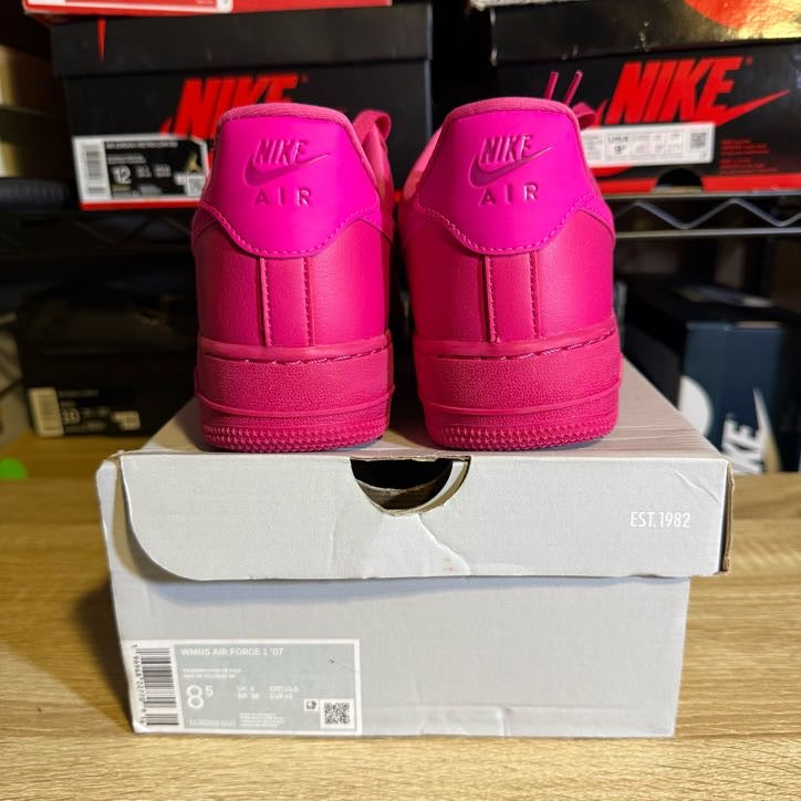 Size 8.5W - Low '07 Fireberry