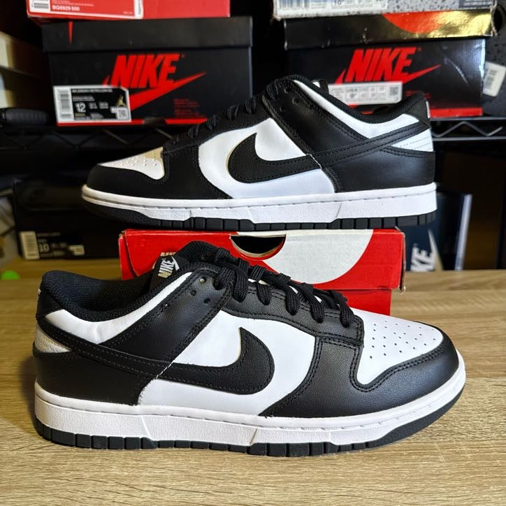 Size 10W - Dunk Low Retro Panda