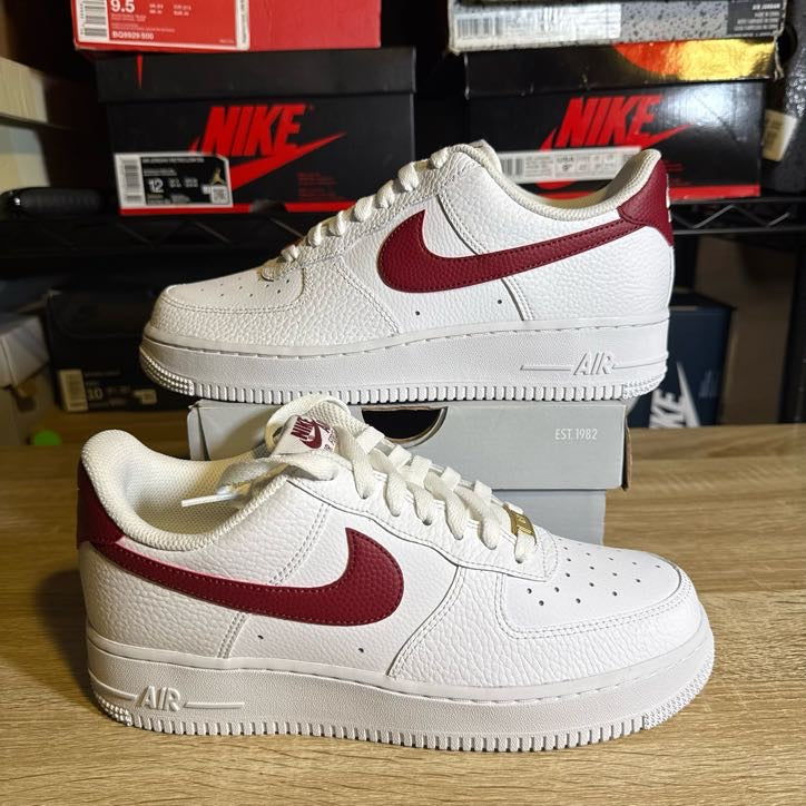 Size 7.5 - AF 1 Low Team Red