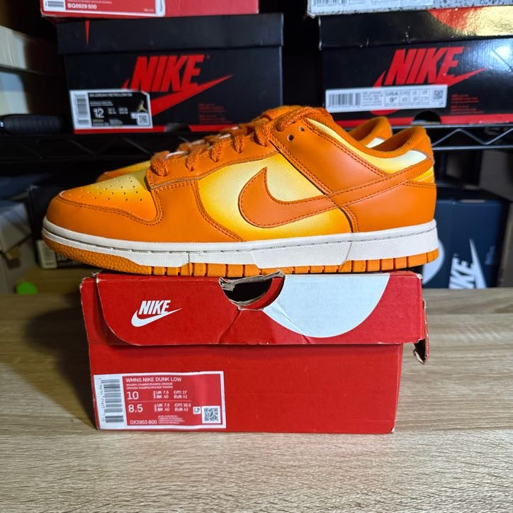 Size 10W - Dunk Low Magma Orange