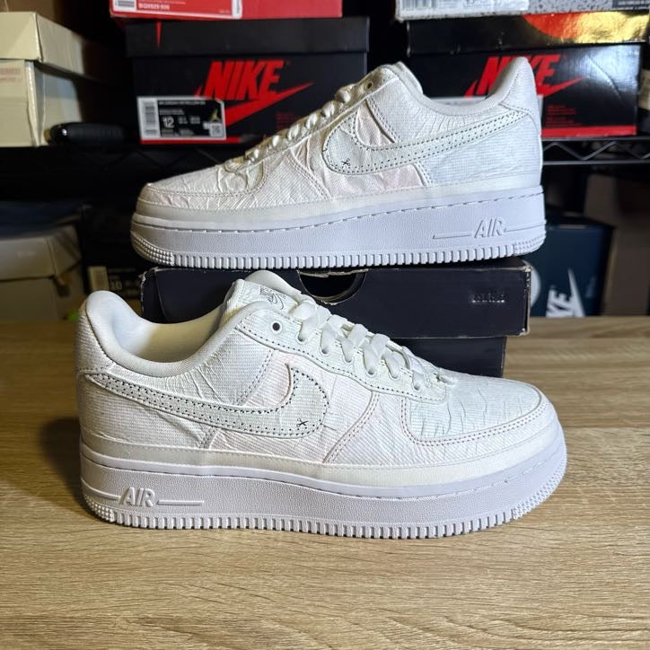 Size 8.5W - AF 1 LX Tear Away