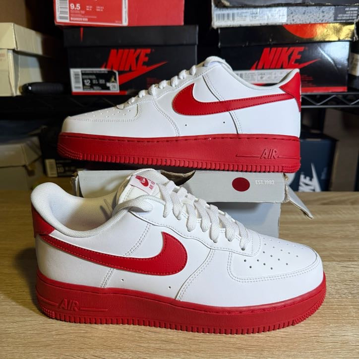 Size 9 - AF 1 Low Team Red