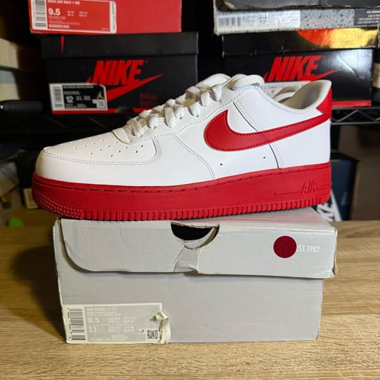 Size 9.5 - AF 1 Low Team Red