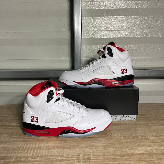Size 11 - AJ 5 Retro Fire Red Black Tongue