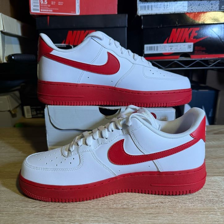 Size 9.5 - AF 1 Low Team Red