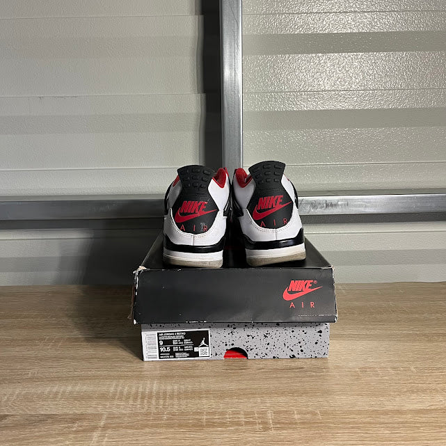 Size 9 - AJ 4 Retro Fire Red