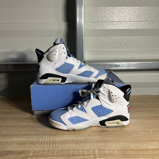 Size 8 - AJ 6 Retro UNC Home