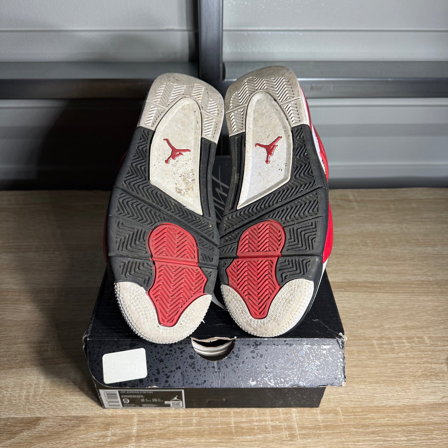 Size 9 - AJ 4 Retro Red Cement