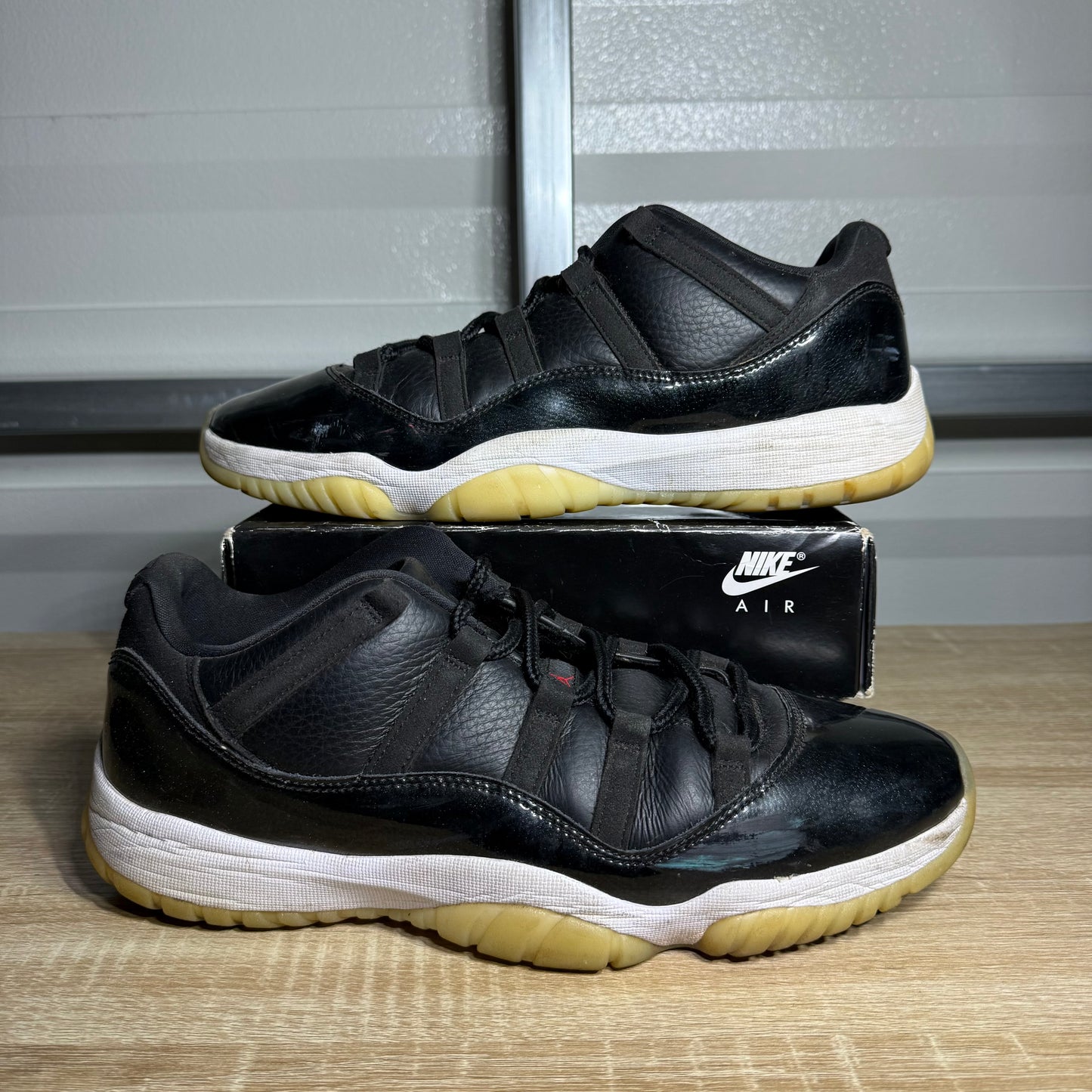 Size 13 - AJ 11 Retro Low 72-10