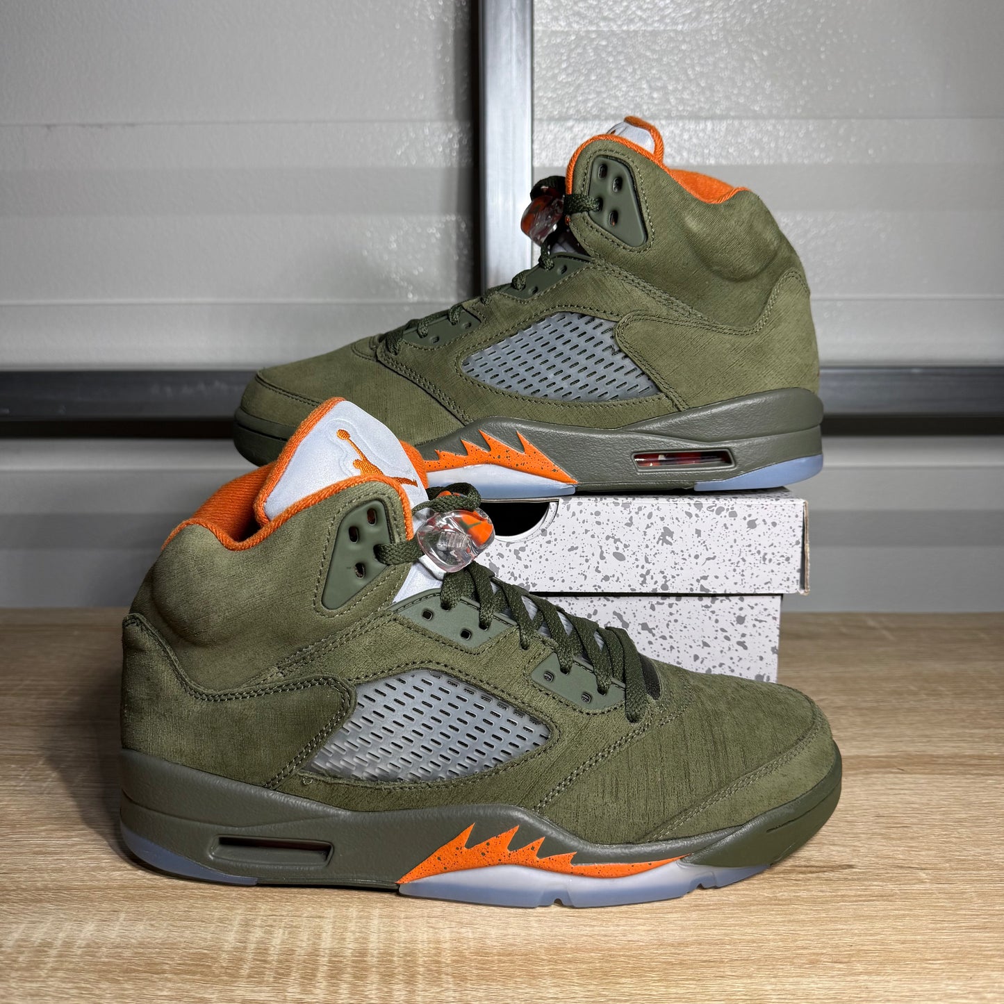 Size 9.5 - AJ 5 Retro Olive