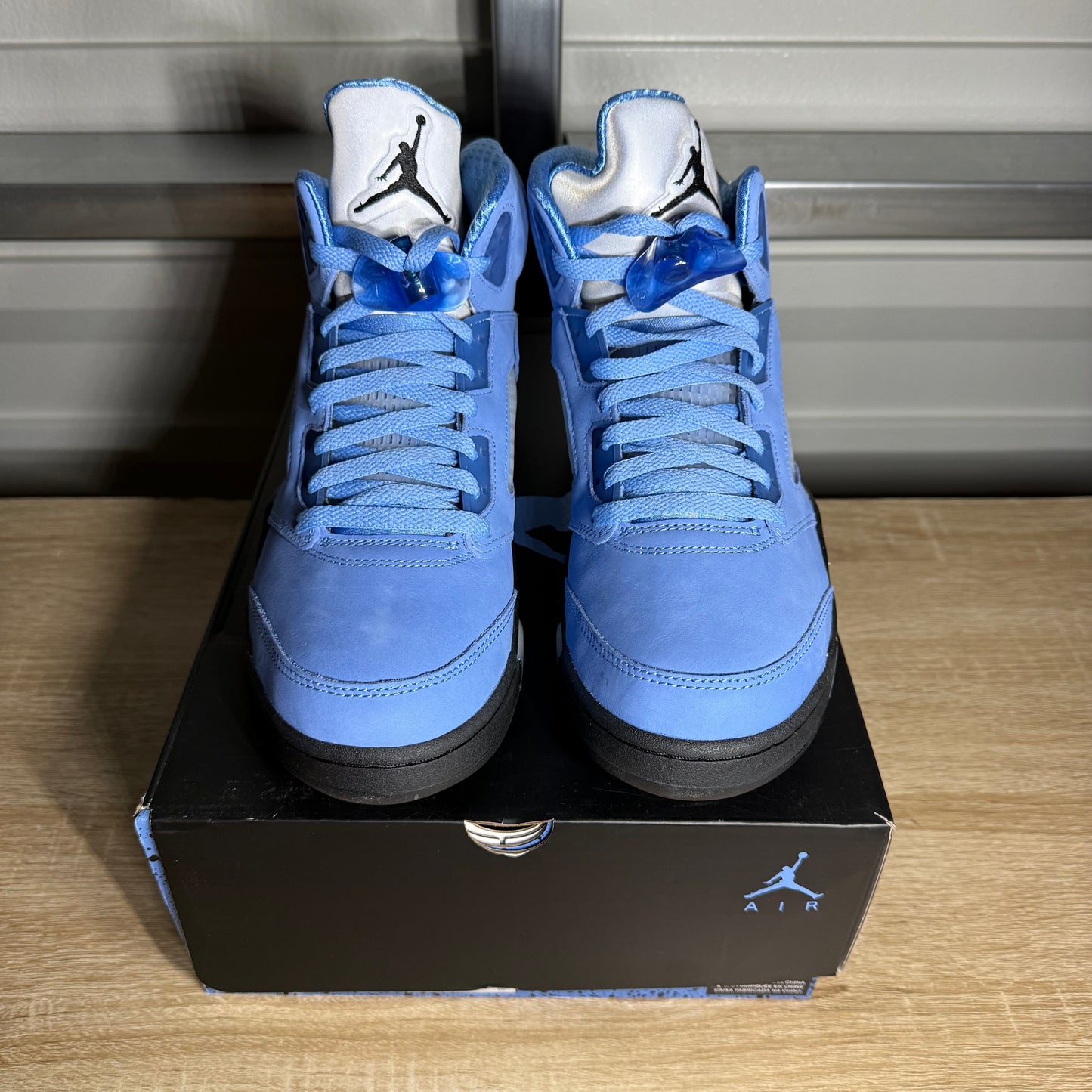 Size 9.5 - AJ 5 Retro SE UNC