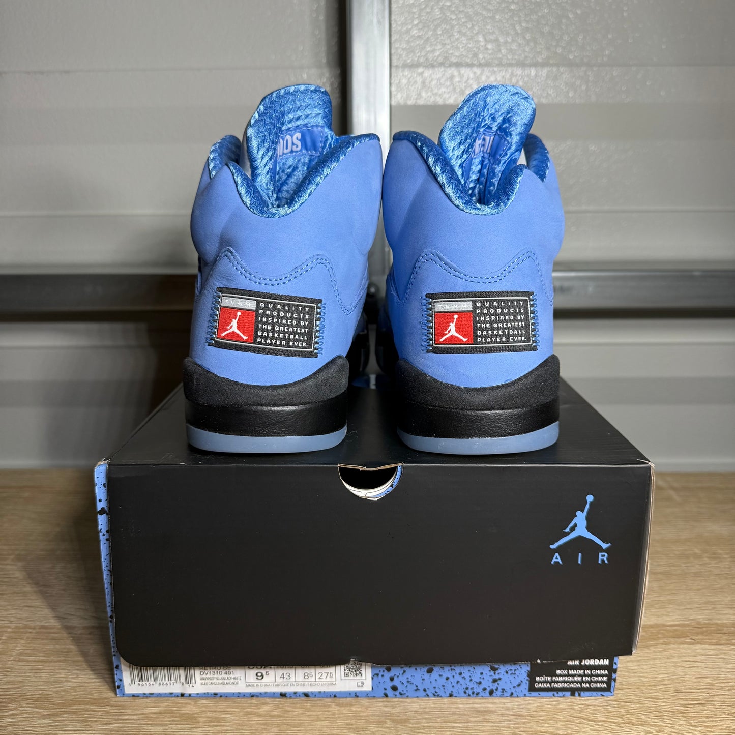 Size 9.5 - AJ 5 Retro SE UNC