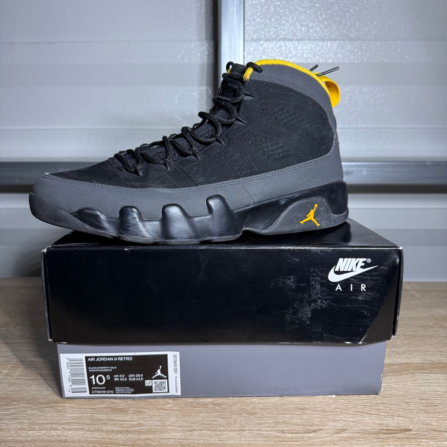 Size 10.5 - AJ 9 Retro Dark Charcoal University Gold