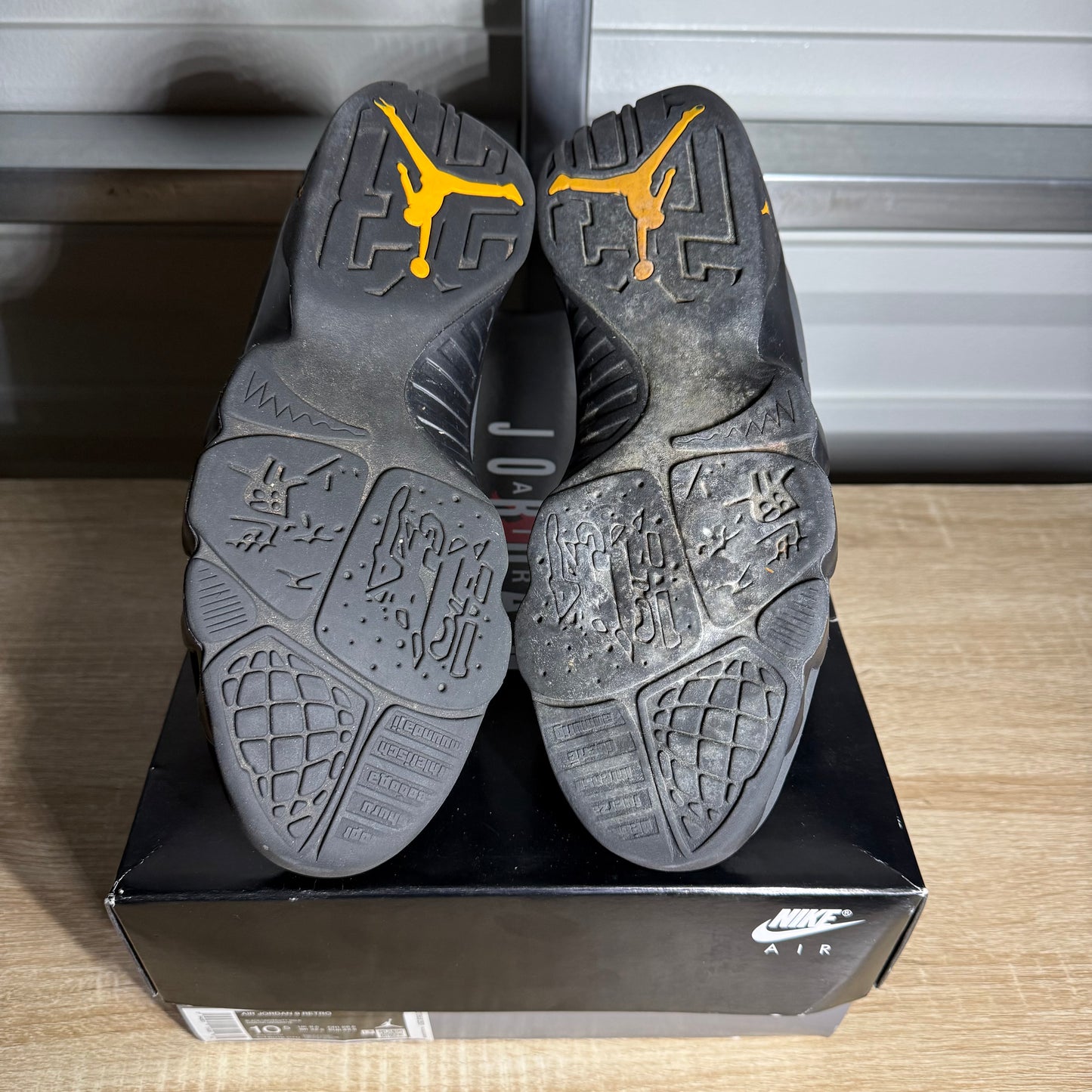 Size 10.5 - AJ 9 Retro Dark Charcoal University Gold