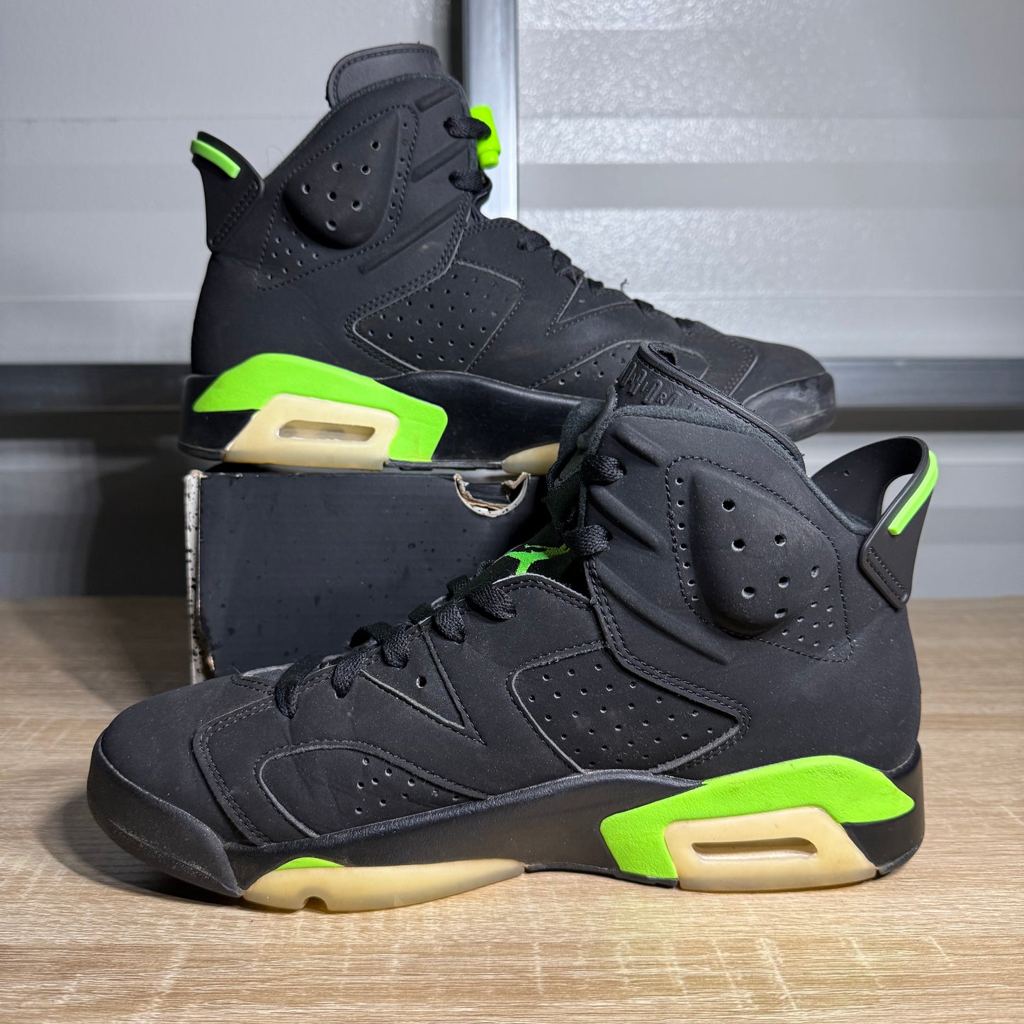 Size 9 - AJ 6 Retro Electric Green