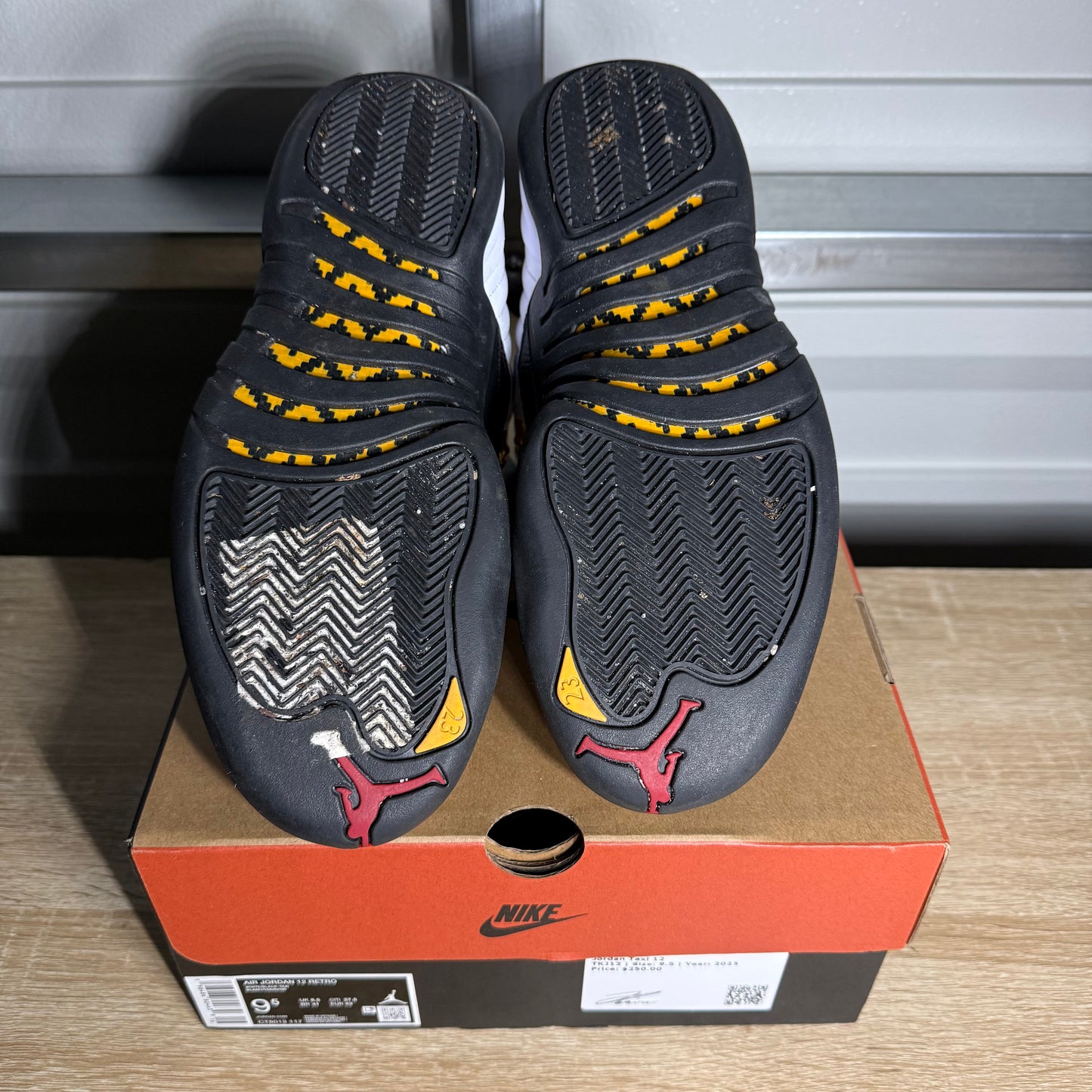 Size 9.5 - AJ 12 Retro Taxi