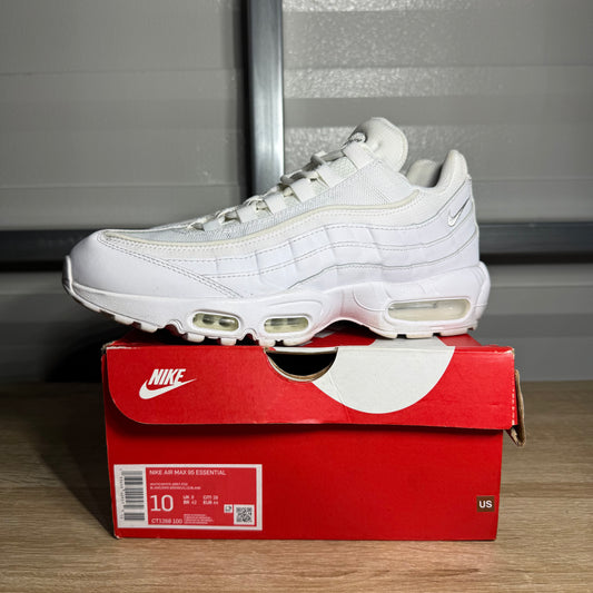 Size 10 - AM 95 Essential White