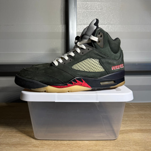Size 12W - AJ 5 Retro Gore-Tex