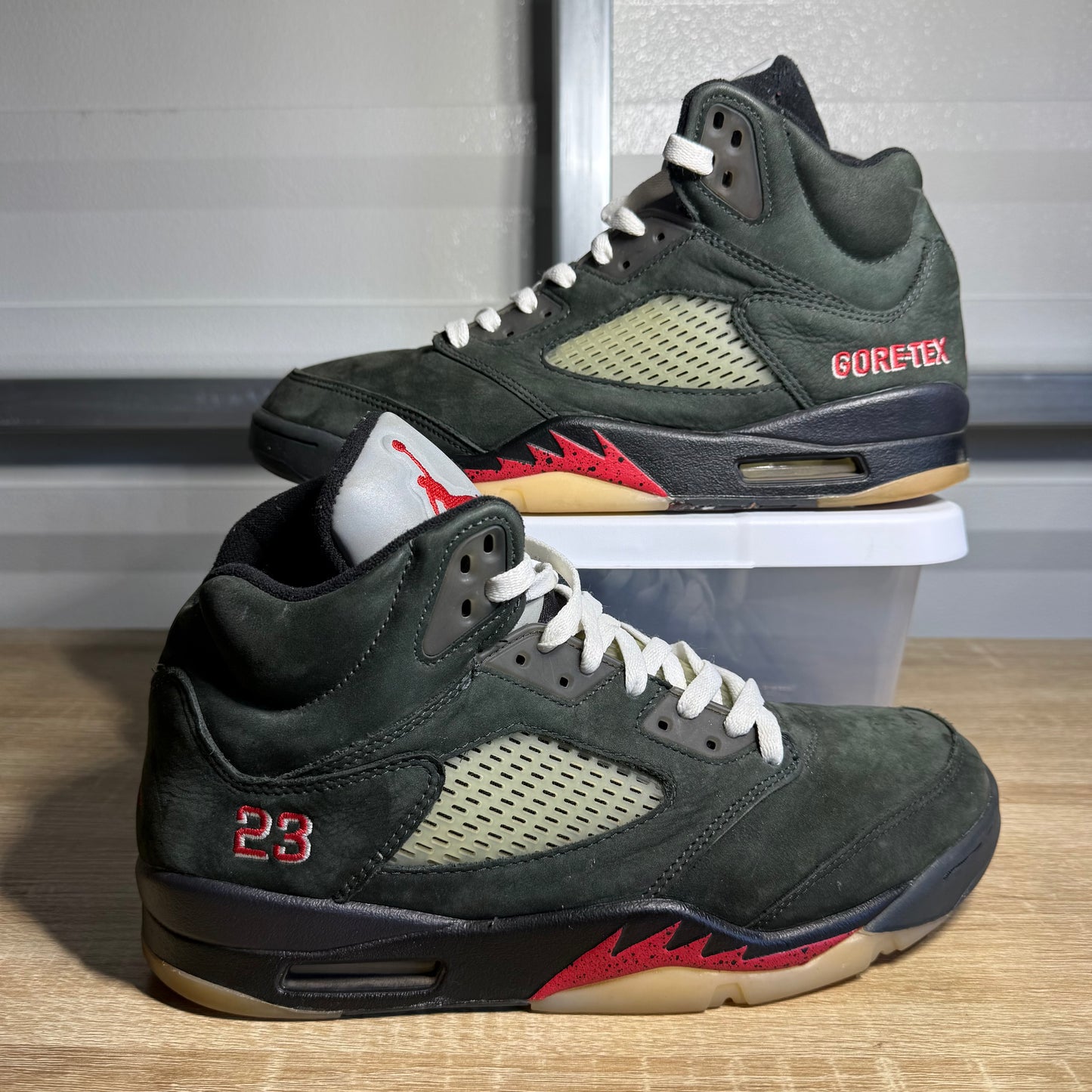Size 12W - AJ 5 Retro Gore-Tex