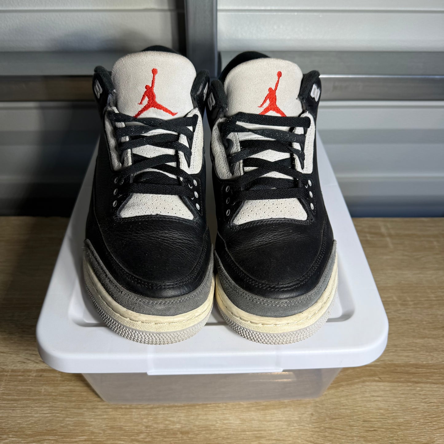 Size 10 - AJ 3 Retro OG Rare Air