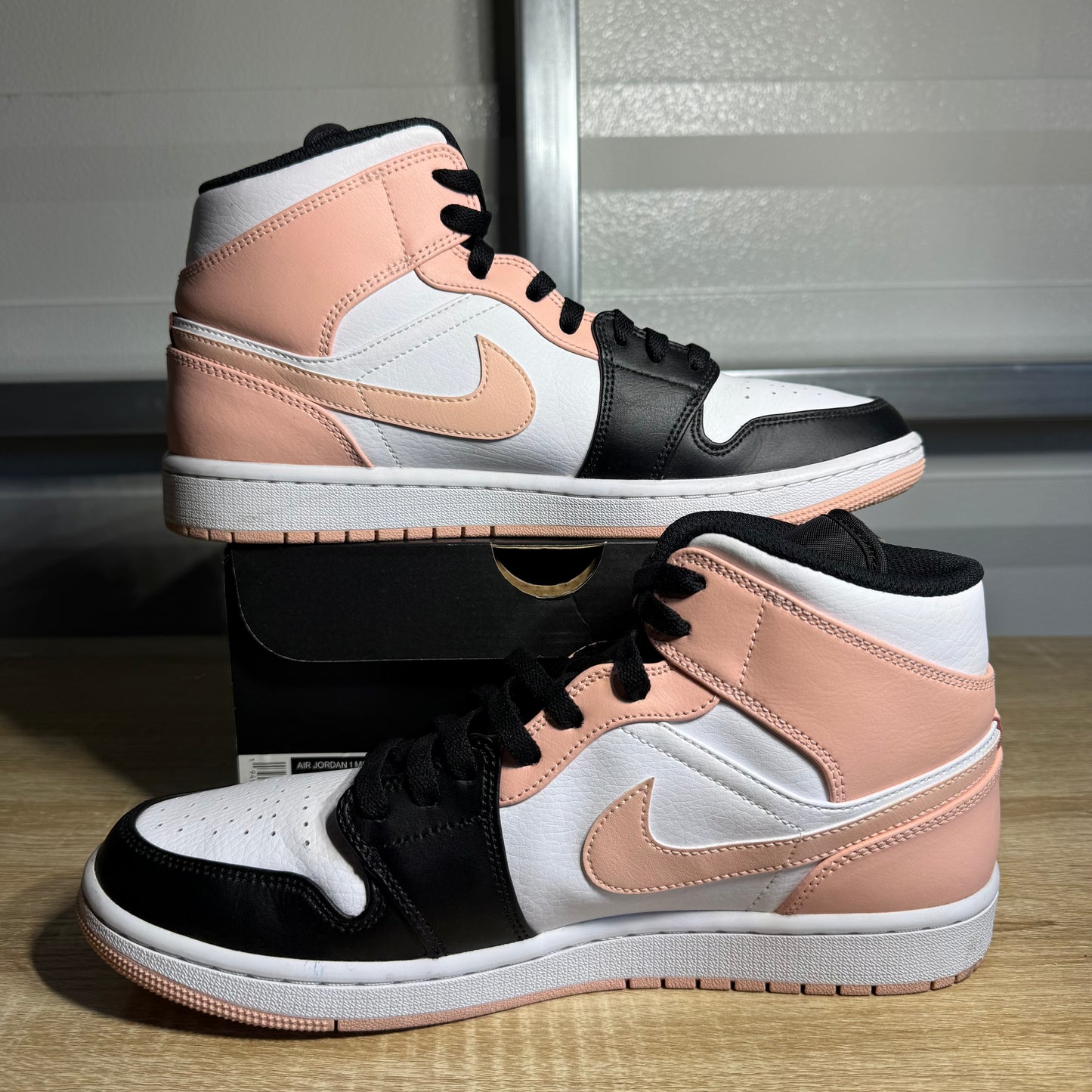 Size 10 - AJ 1 Mid Arctic Orange Black