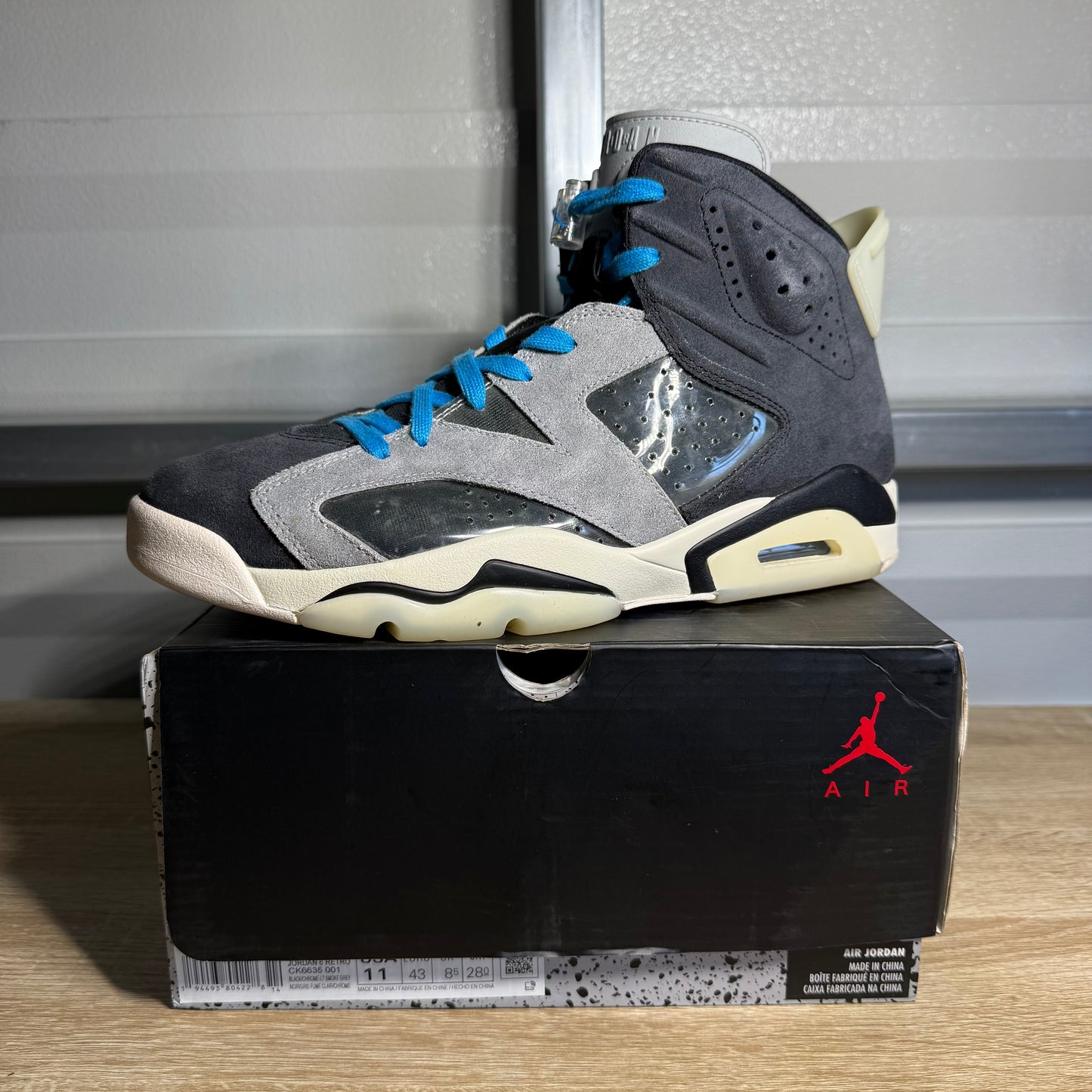 Size 11W - AJ 6 Retro Tech Chrome