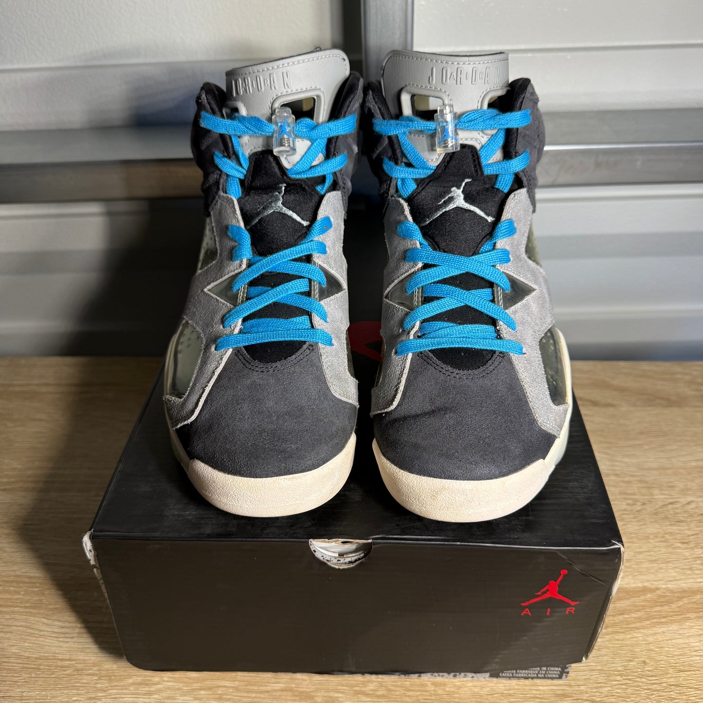 Size 11W - AJ 6 Retro Tech Chrome