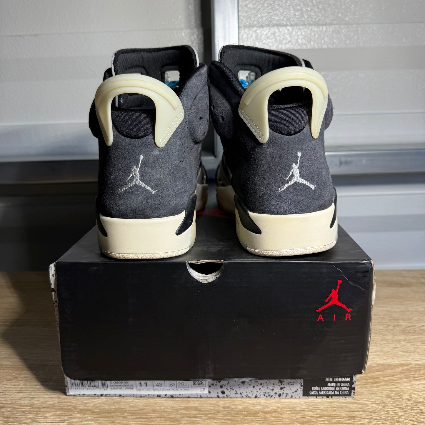 Size 11W - AJ 6 Retro Tech Chrome