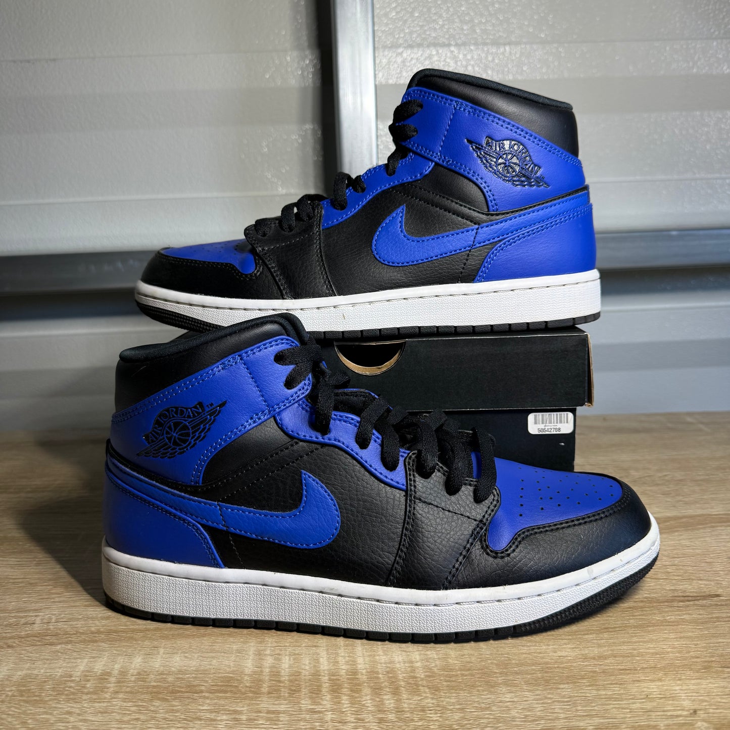 Size 9.5 - AJ 1 Mid Hyper Royal 2021