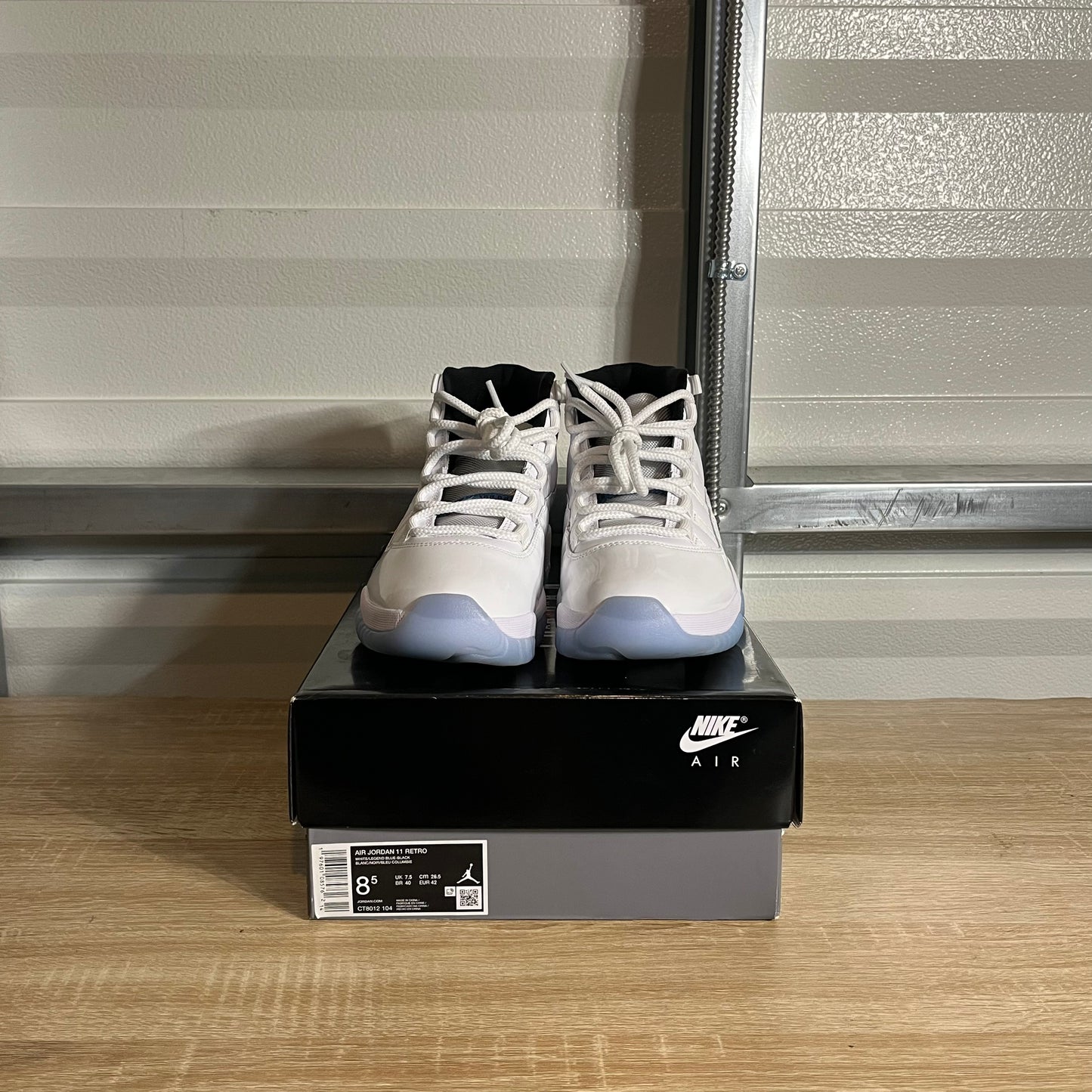 Size 8.5 - AJ 11 Retro Legend Blue
