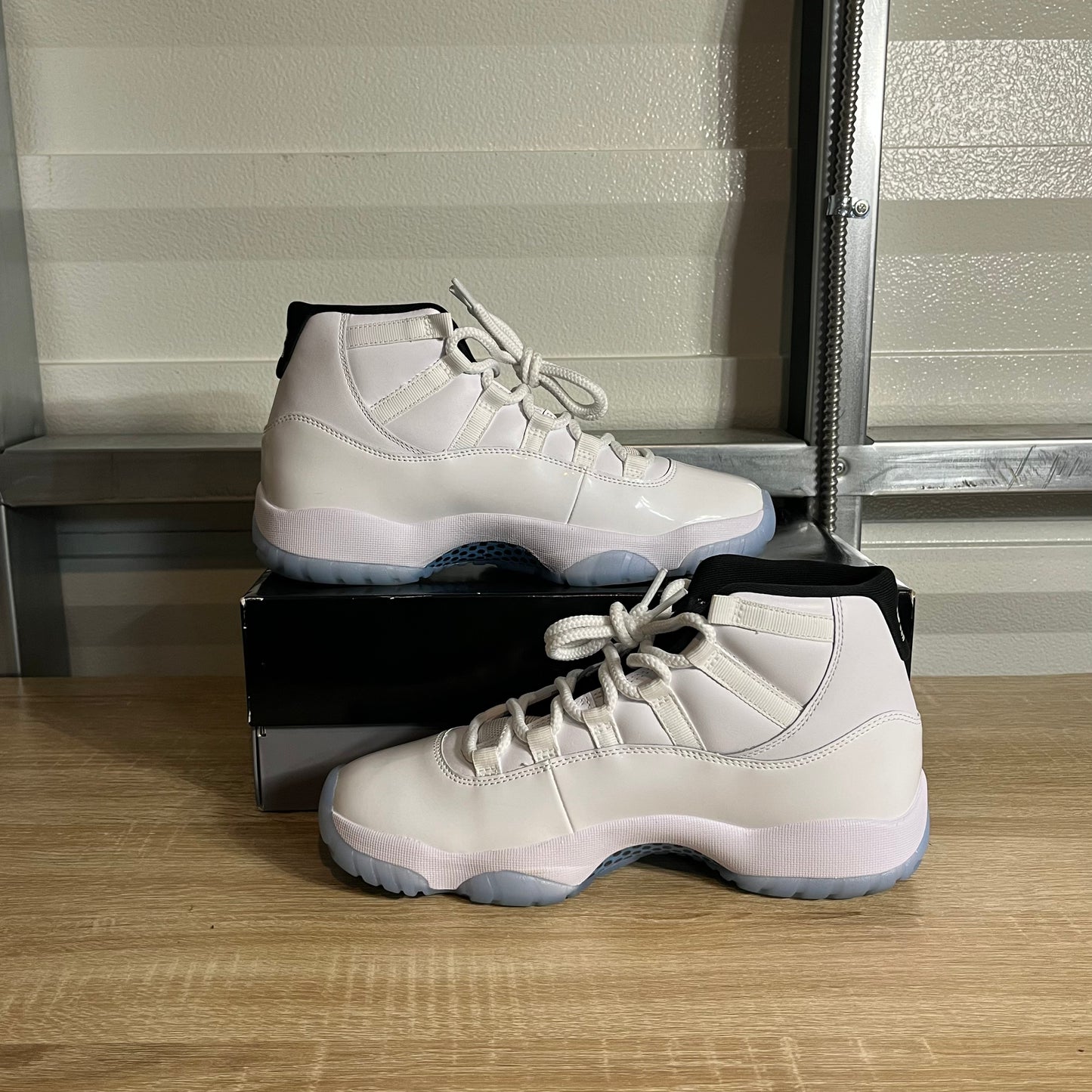 Size 8.5 - AJ 11 Retro Legend Blue