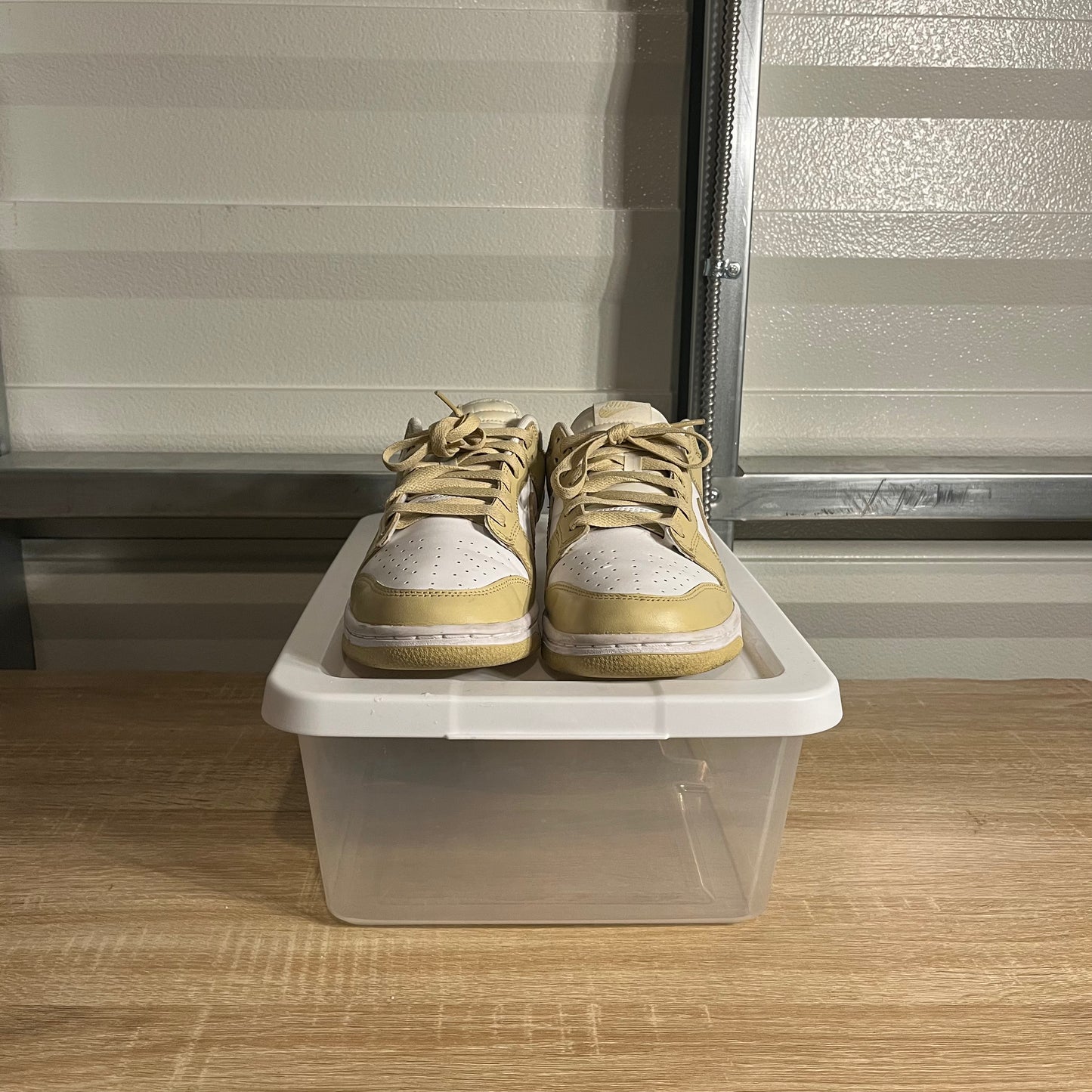 Size 10 - Dunk Low Team Gold