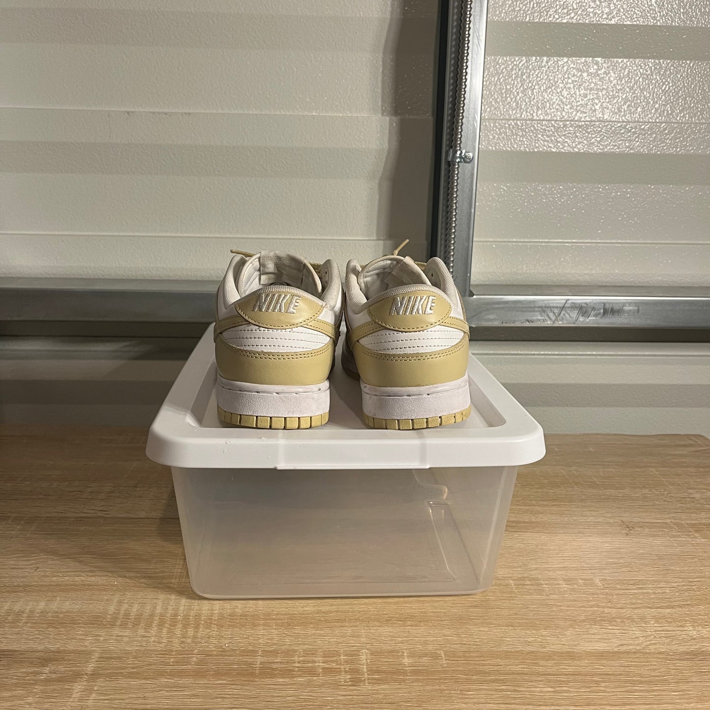 Size 10 - Dunk Low Team Gold