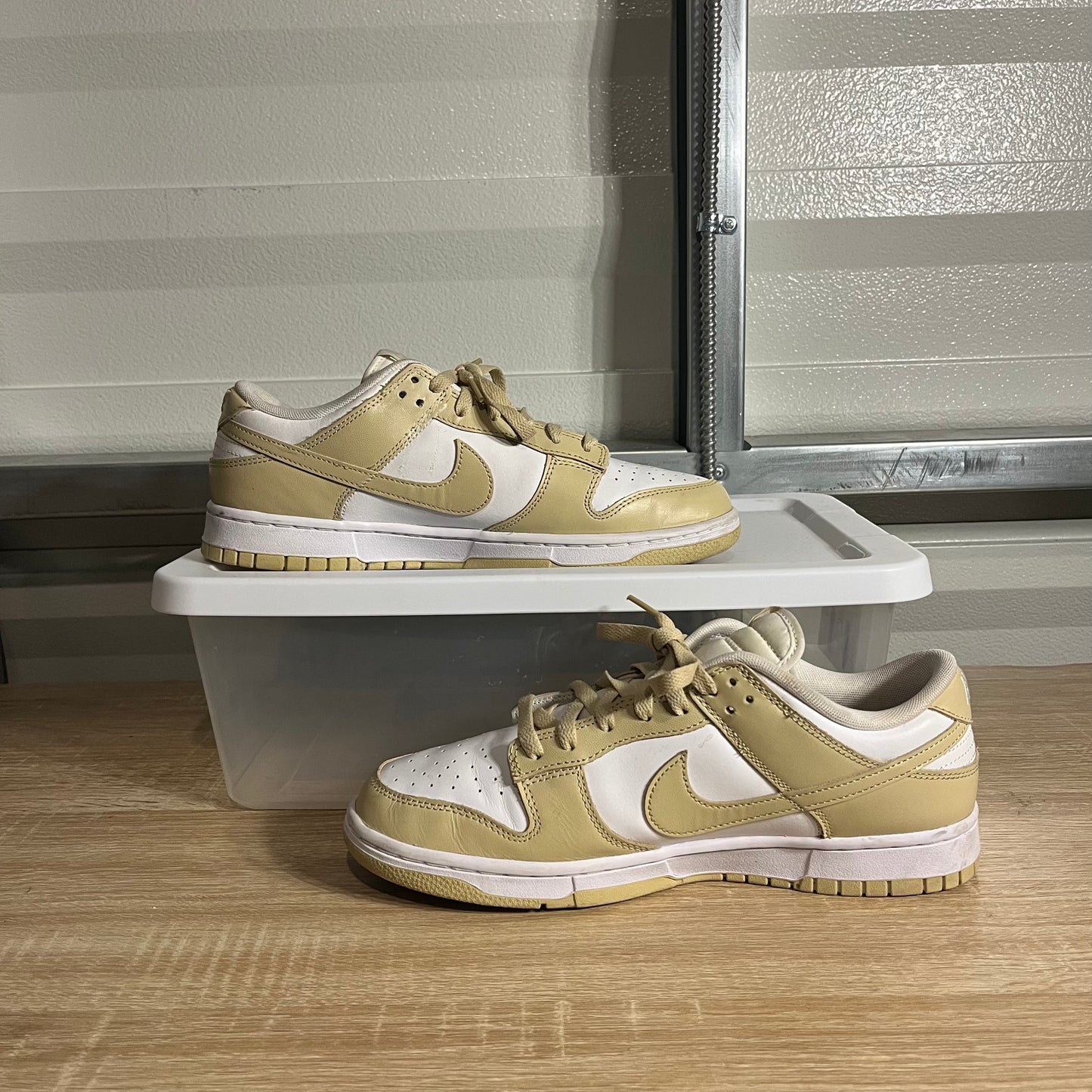 Size 10 - Dunk Low Team Gold