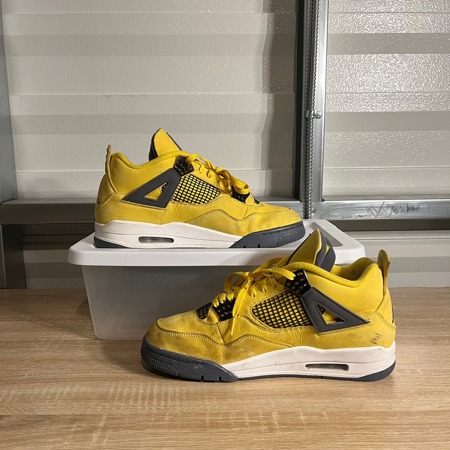 Size 11.5 - AJ 4 Retro Lightning