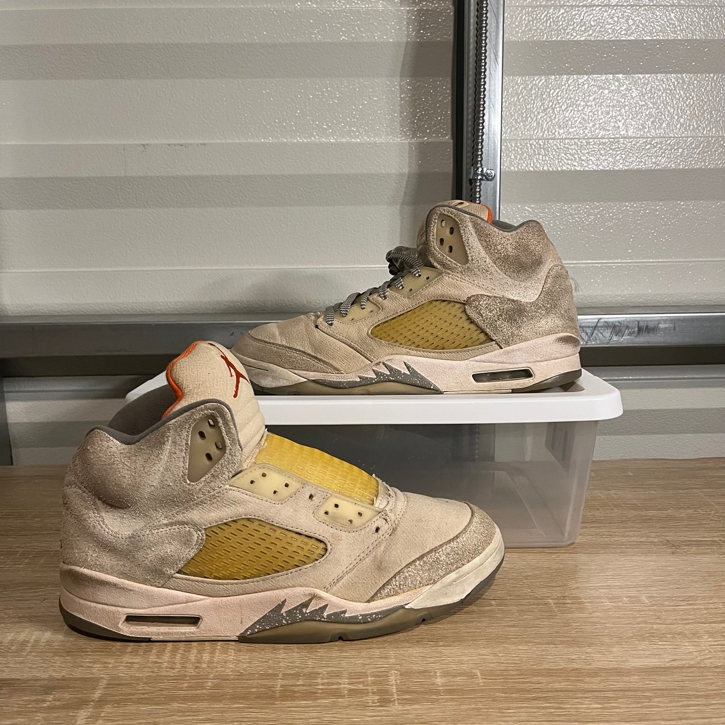 Size 12 - AJ 5 Retro Craft Light Orewood Brown