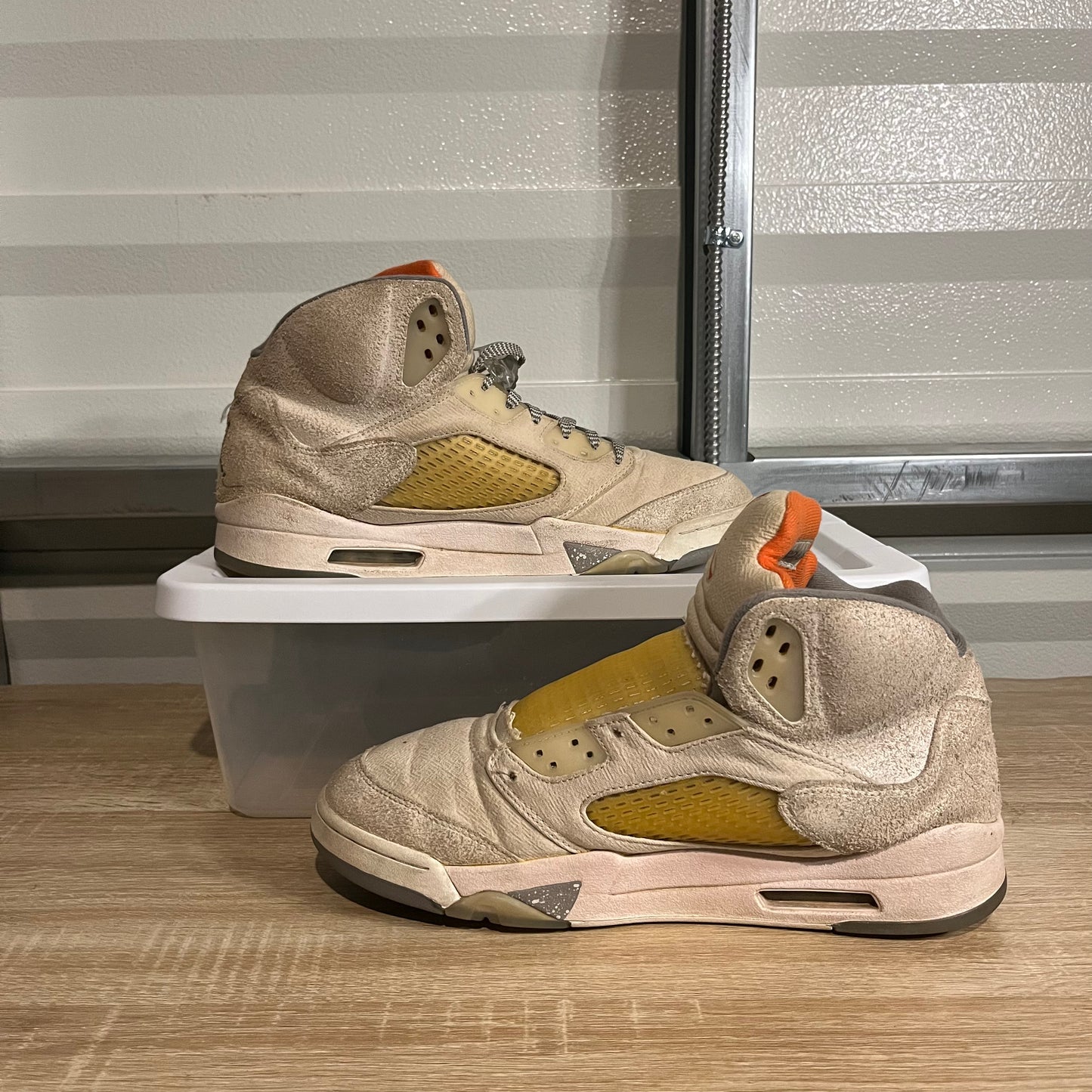 Size 12 - AJ 5 Retro Craft Light Orewood Brown
