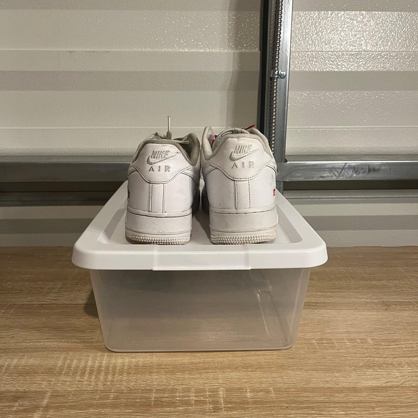 Size 8.5 - AF 1 Low Supreme White
