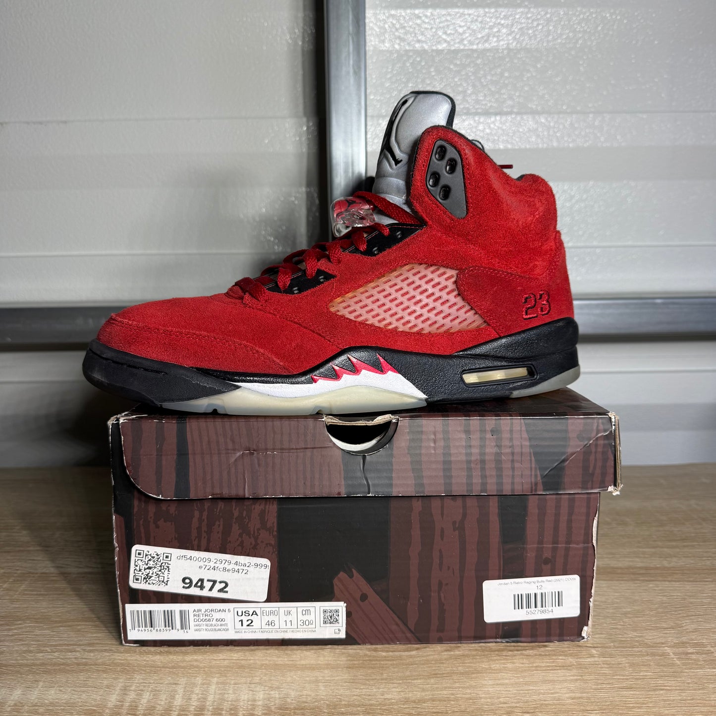 Size 12 - AJ 5 Retro Raging Bull